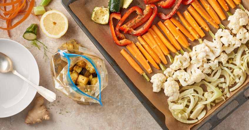 Ovngrøntsagsskål med blomkålscouscous – farverigt, sundt og virkelig lækkert