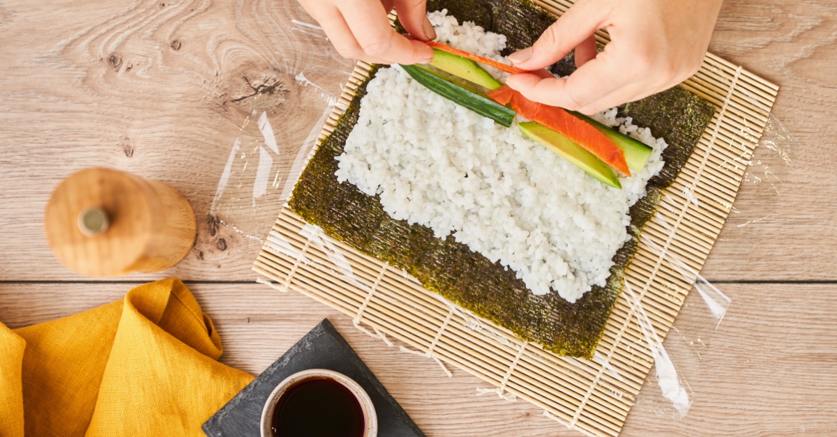 på sushi: Hjemmelavede makiruller